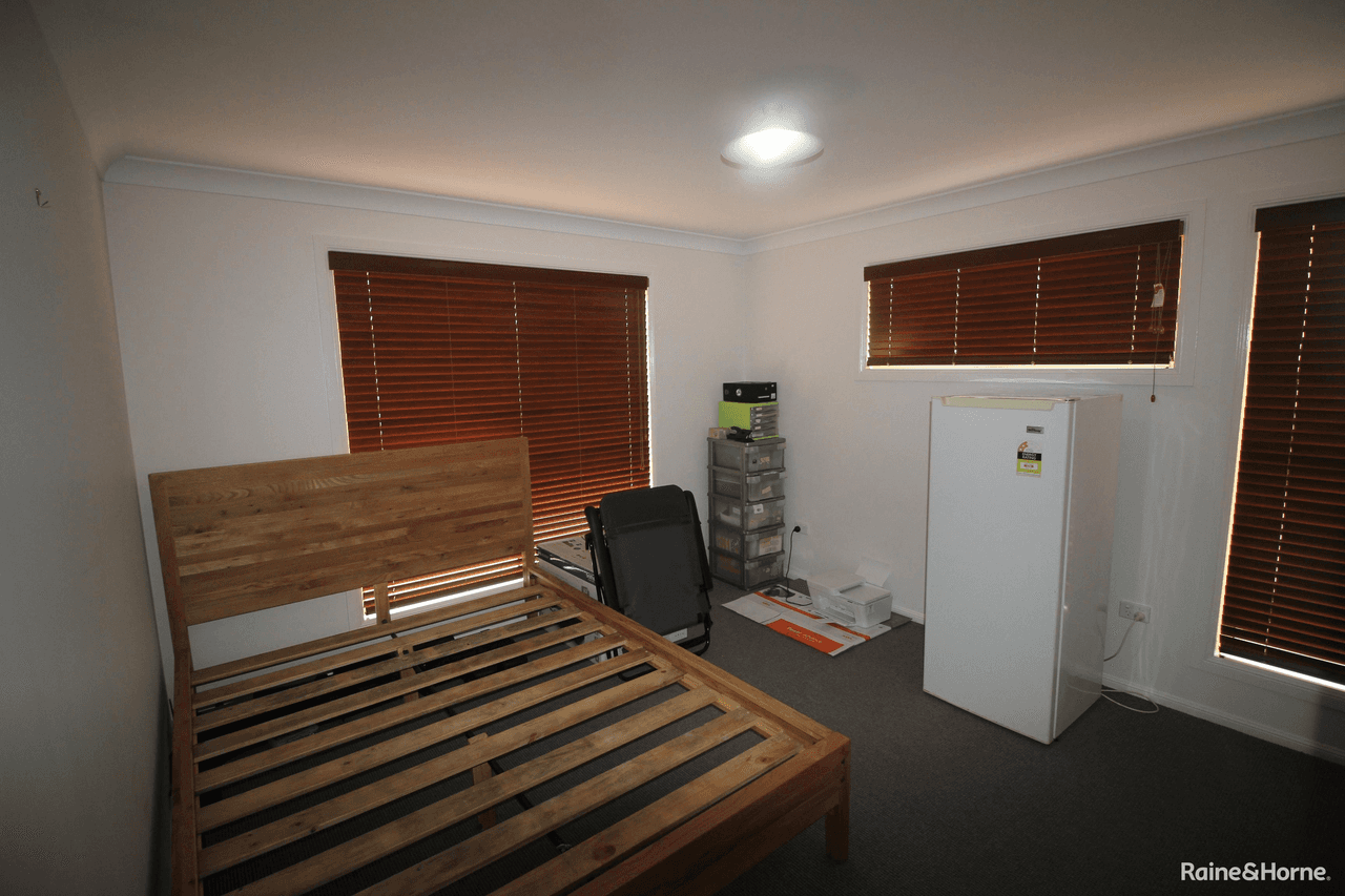 1 and 2/4 Kurtellen, KINGAROY, QLD 4610