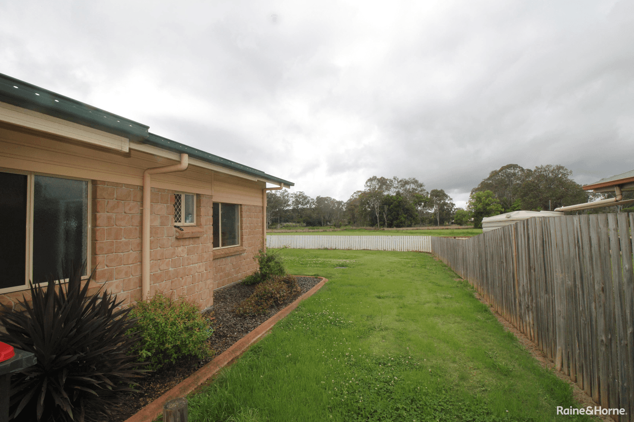 1 and 2/4 Kurtellen, KINGAROY, QLD 4610