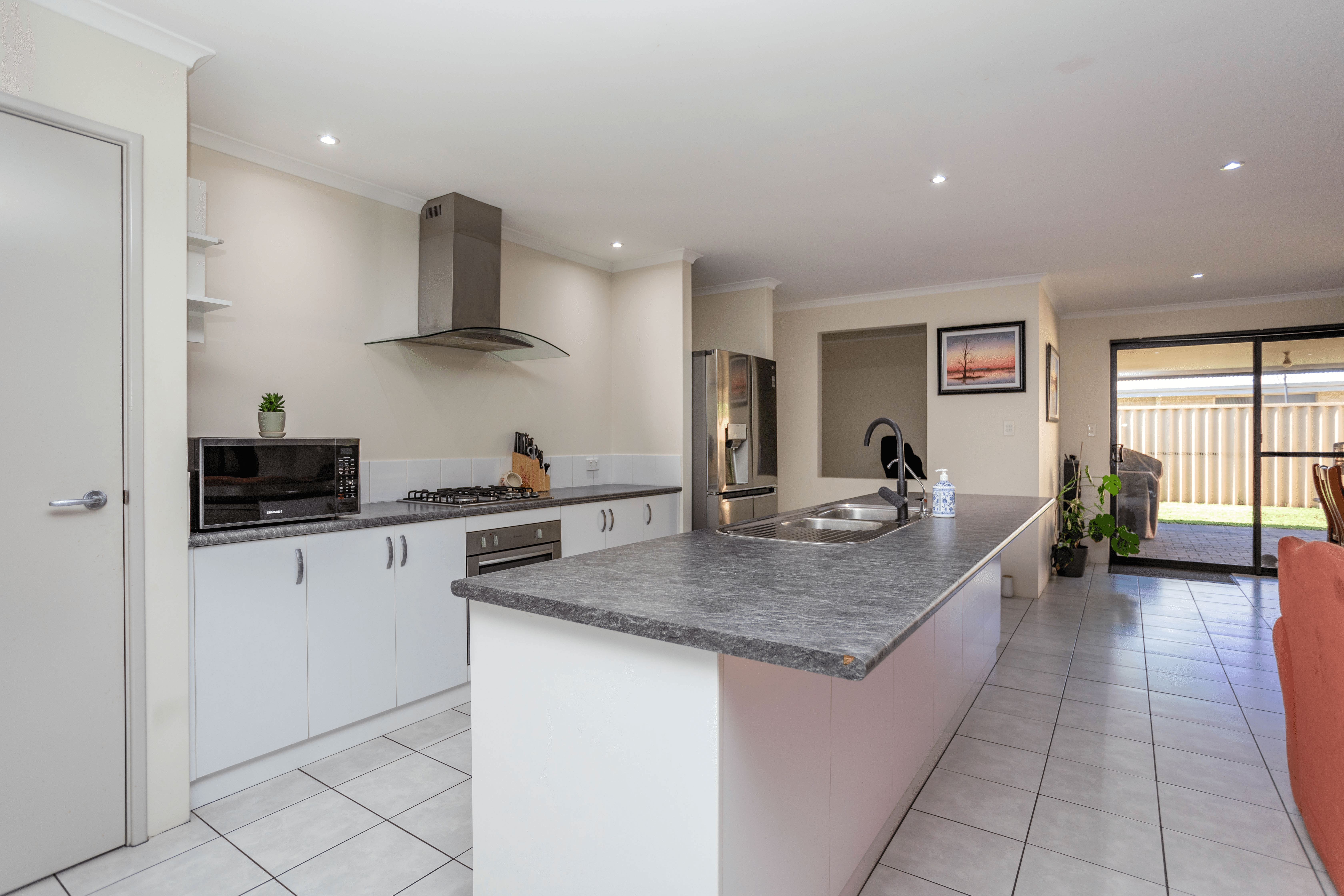 31 Hayfield Road, SOUTHERN RIVER, WA 6110