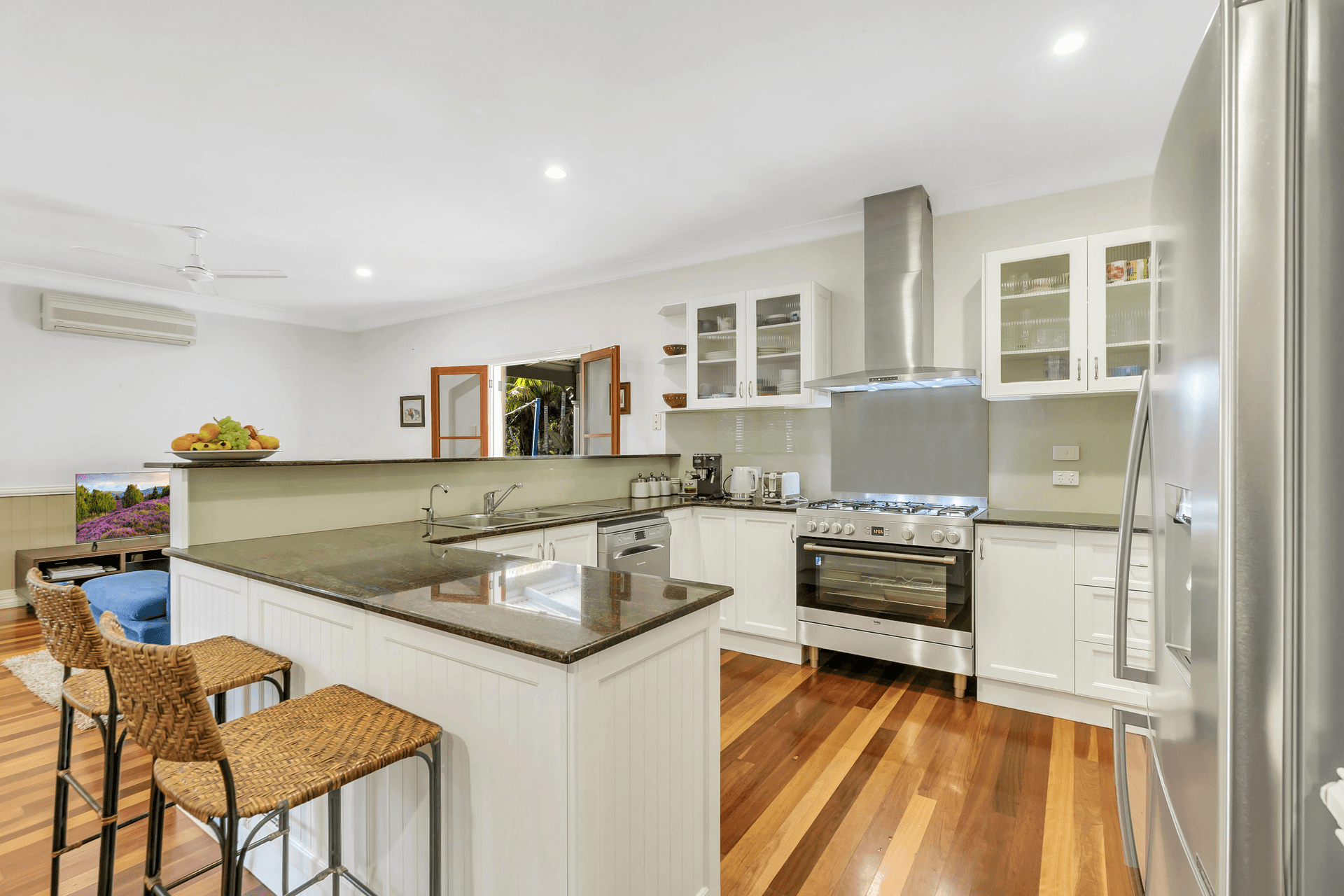 28 Sugarmill Road, Sapphire Beach, NSW 2450