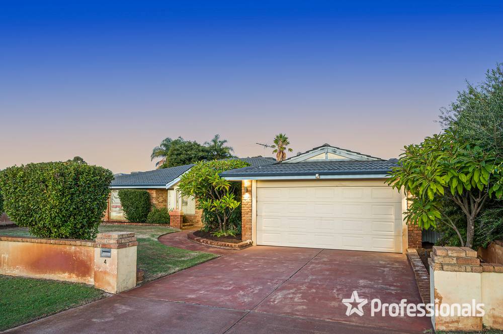 4 Goldfinch Grove, BALLAJURA, WA 6066