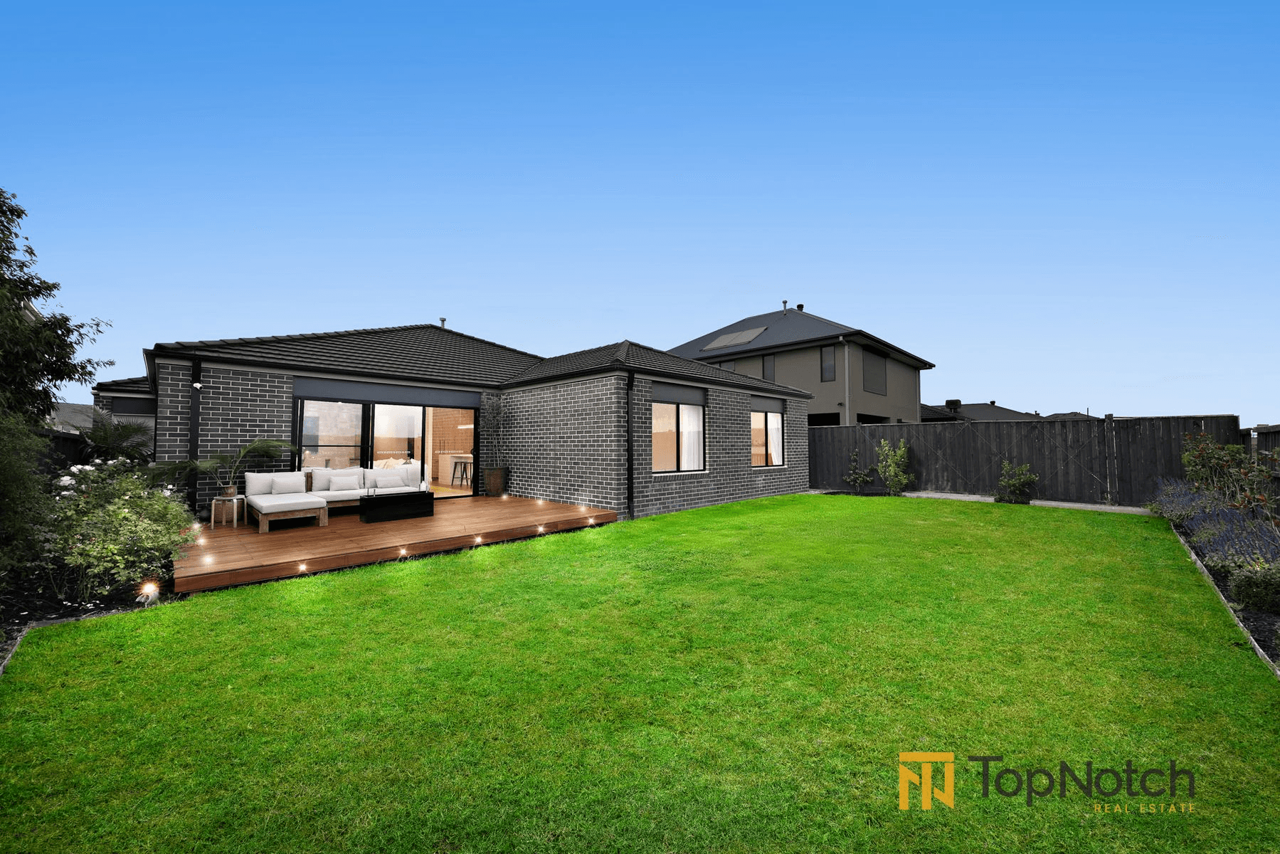 15 Liberty Crescent, Beveridge, VIC 3753
