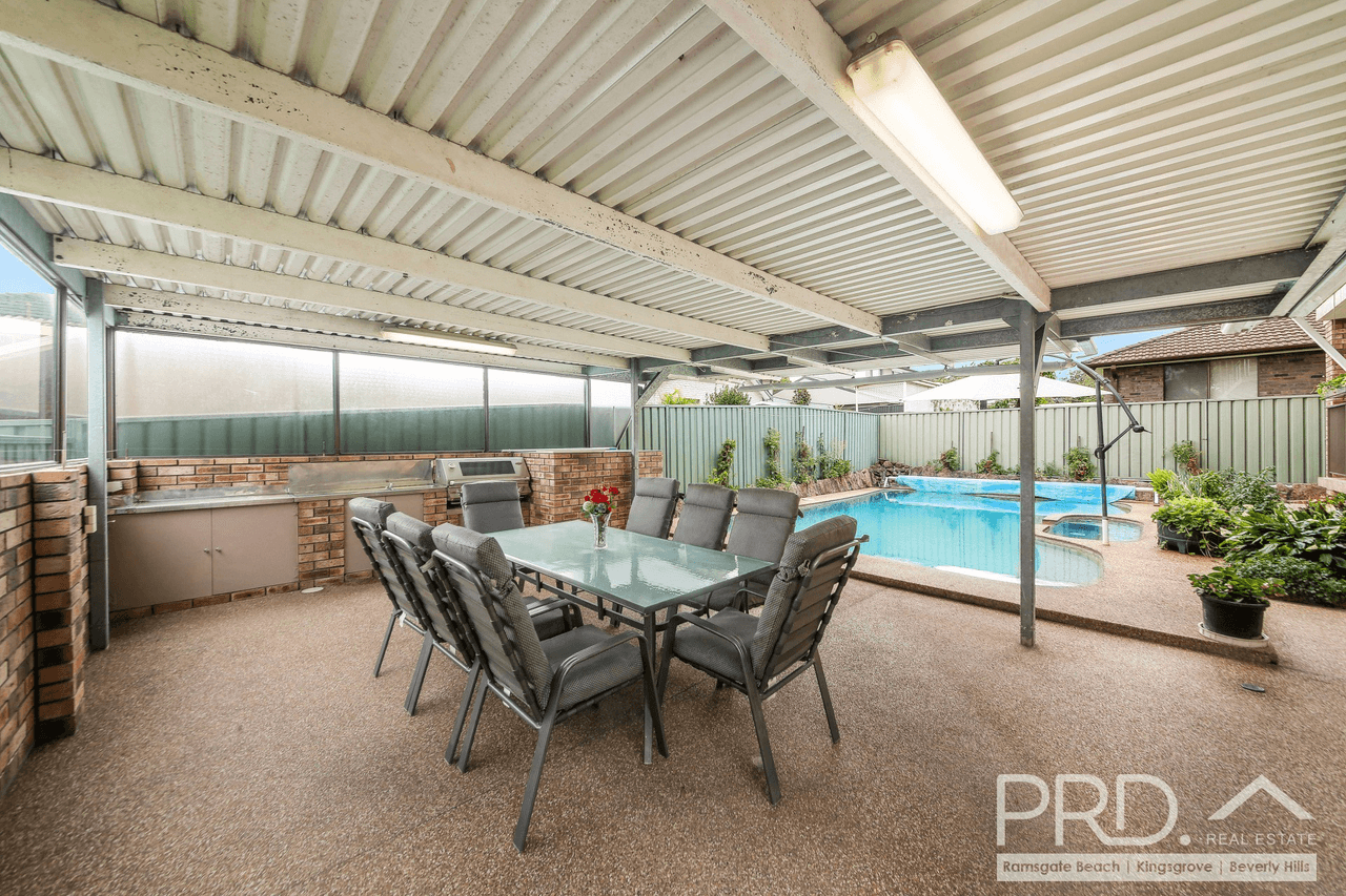 90 Moorefields Road, KINGSGROVE, NSW 2208