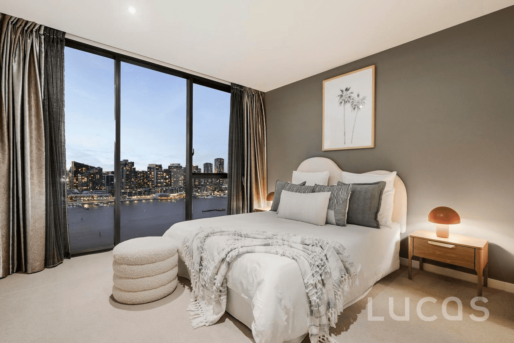 1603/9 Waterside Place, Docklands, VIC 3008