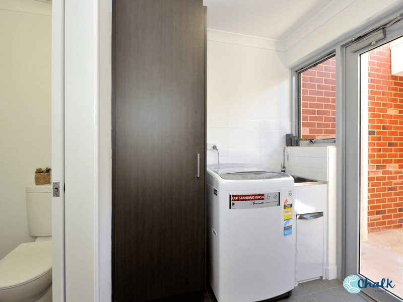 2/4 Betano Rd, ROCKINGHAM, WA 6168