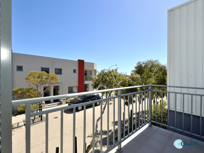 2/4 Betano Rd, ROCKINGHAM, WA 6168