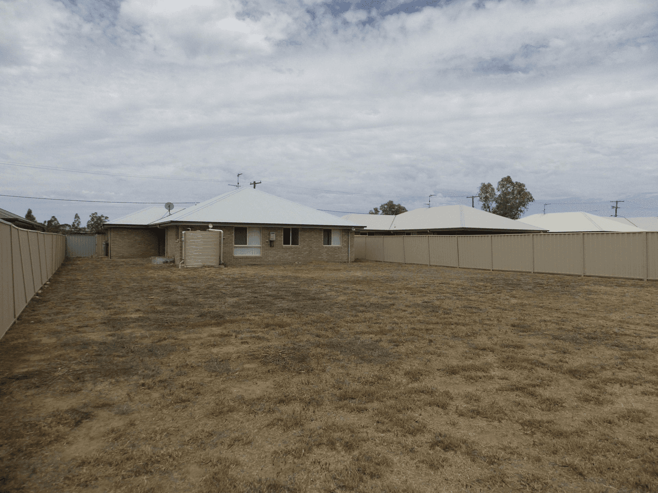 15 Ivy Street, ROMA, QLD 4455