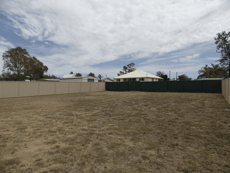 15 Ivy Street, ROMA, QLD 4455