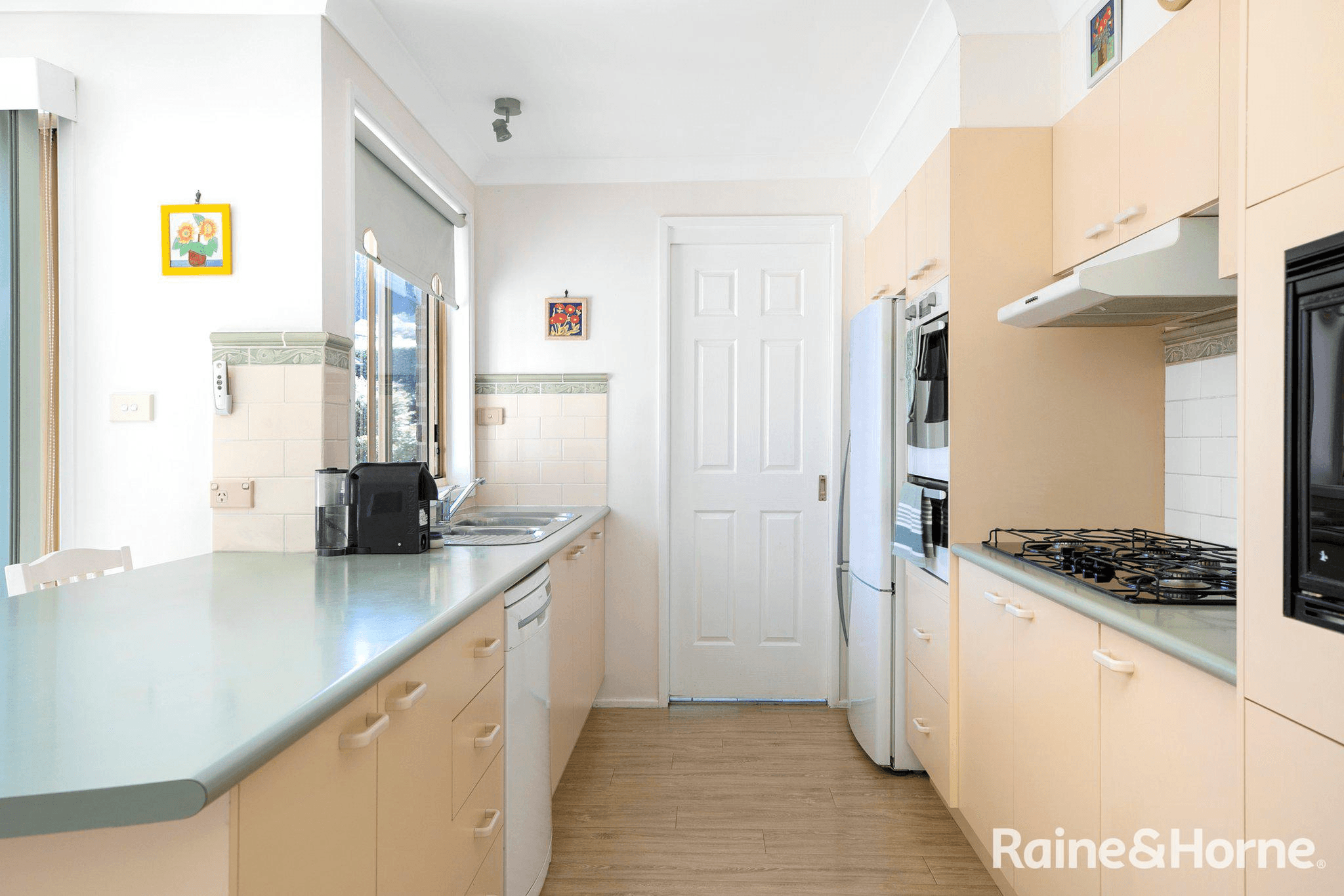6 Conifer Place, MITTAGONG, NSW 2575