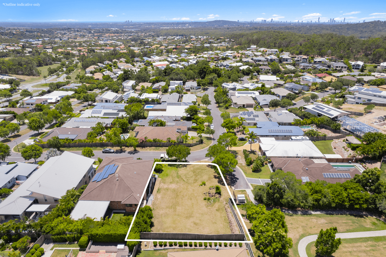 35 Laughlen Chase, PACIFIC PINES, QLD 4211