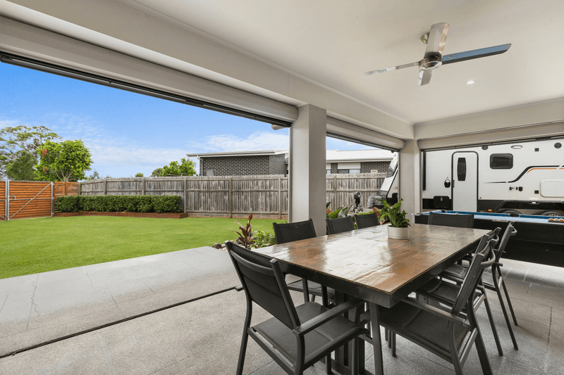 18 Jeffreys St, Caboolture South, QLD 4510