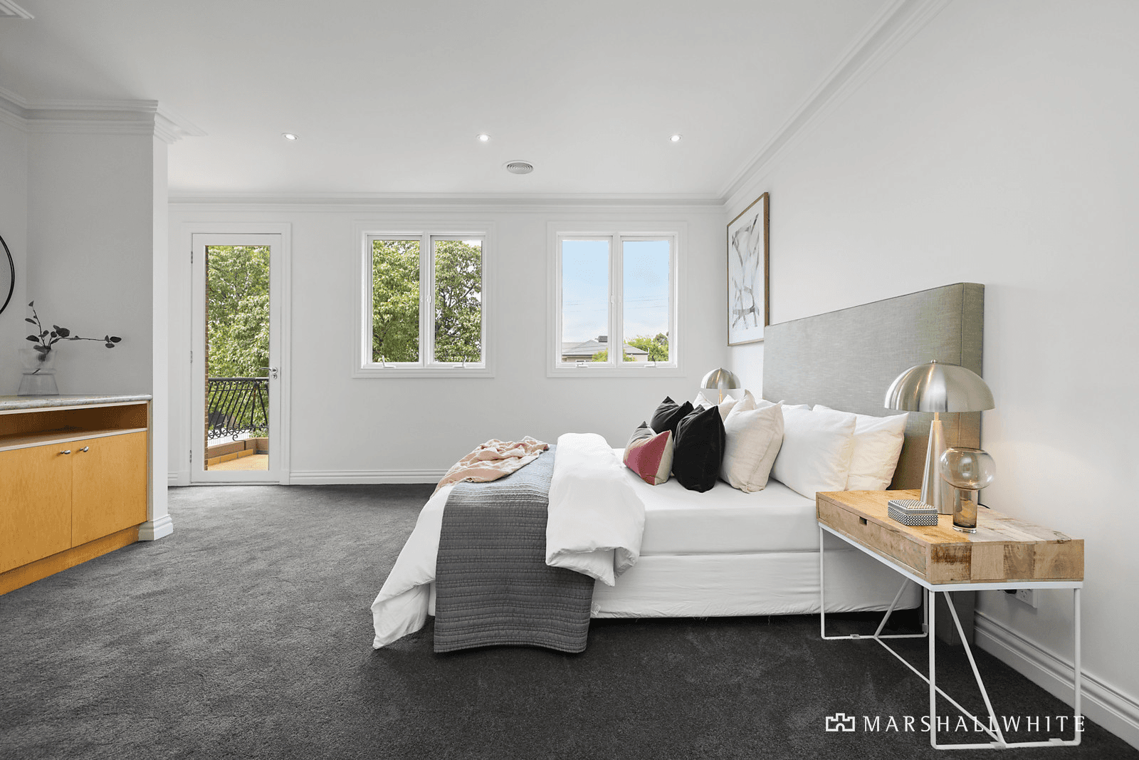 11 May Street, Hampton, VIC 3188