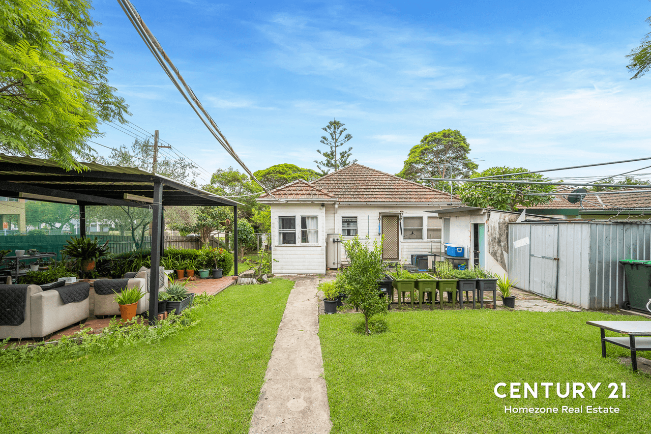 256 Wangee Road, Greenacre, NSW 2190