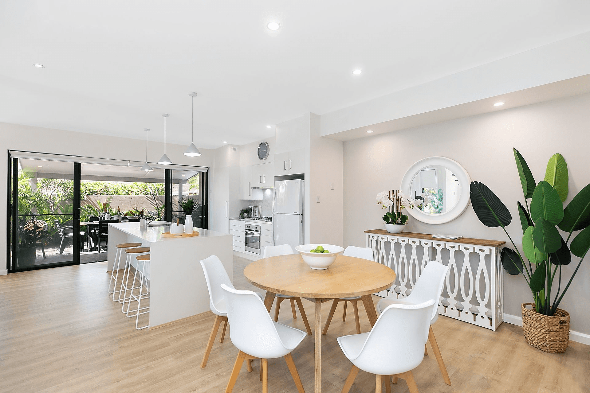 24 Bias Avenue, Bateau Bay, NSW 2261