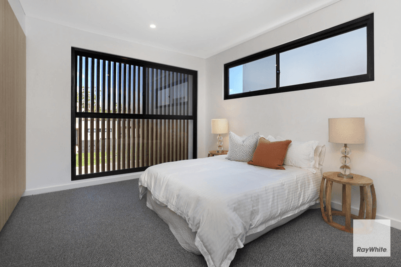 7 Yathong Road, CARINGBAH, NSW 2229