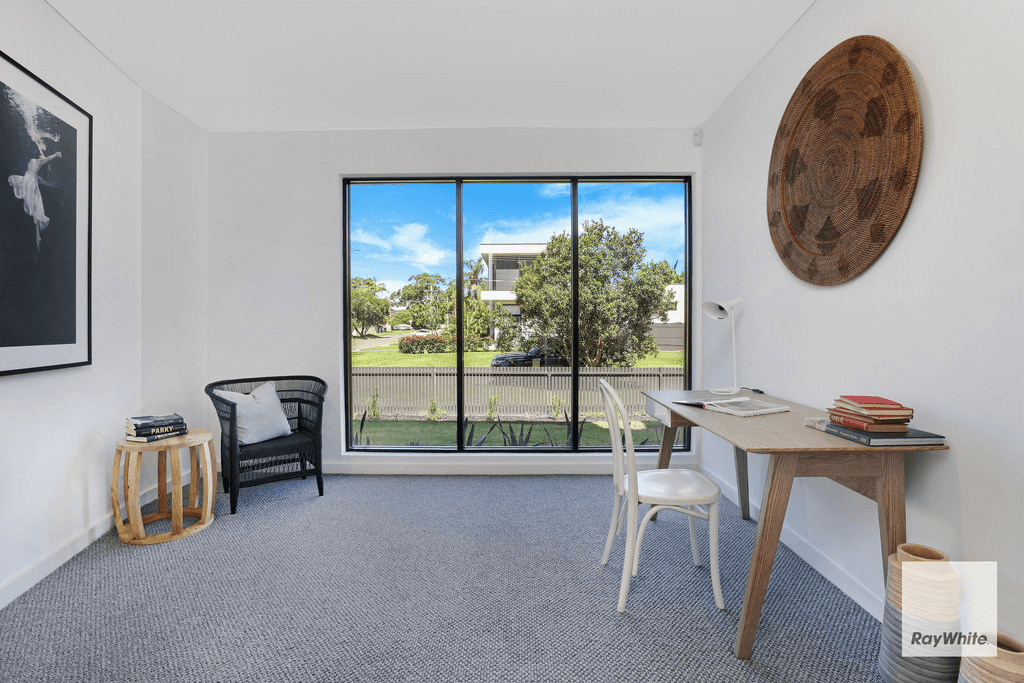 7 Yathong Road, CARINGBAH, NSW 2229