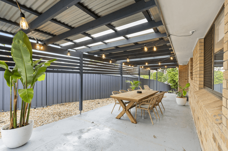 4 Coomville Crescent, NERANG, QLD 4211