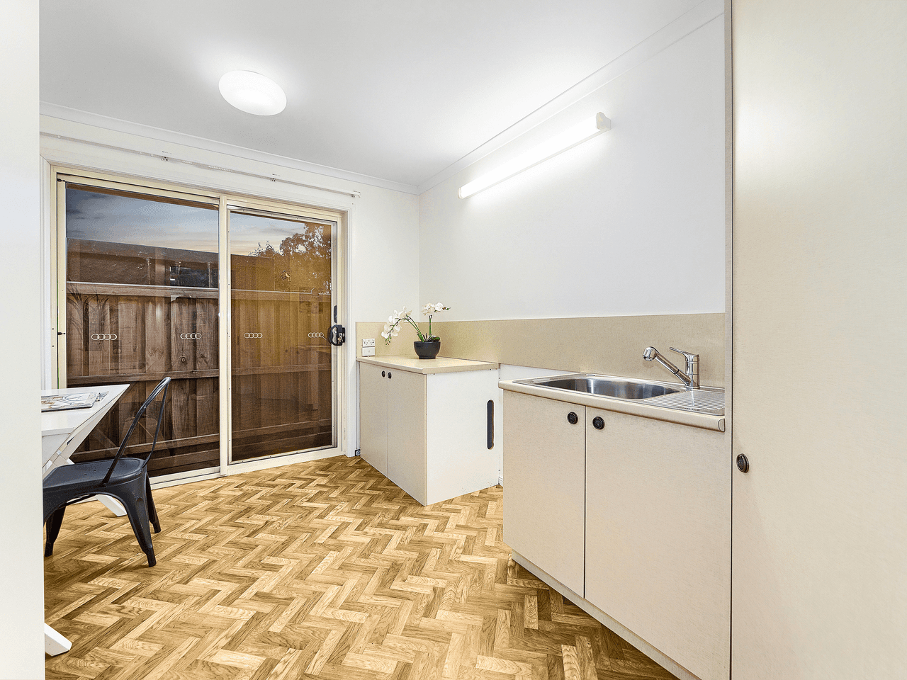 8 Yellowbox Crescent, LYNDHURST, VIC 3975