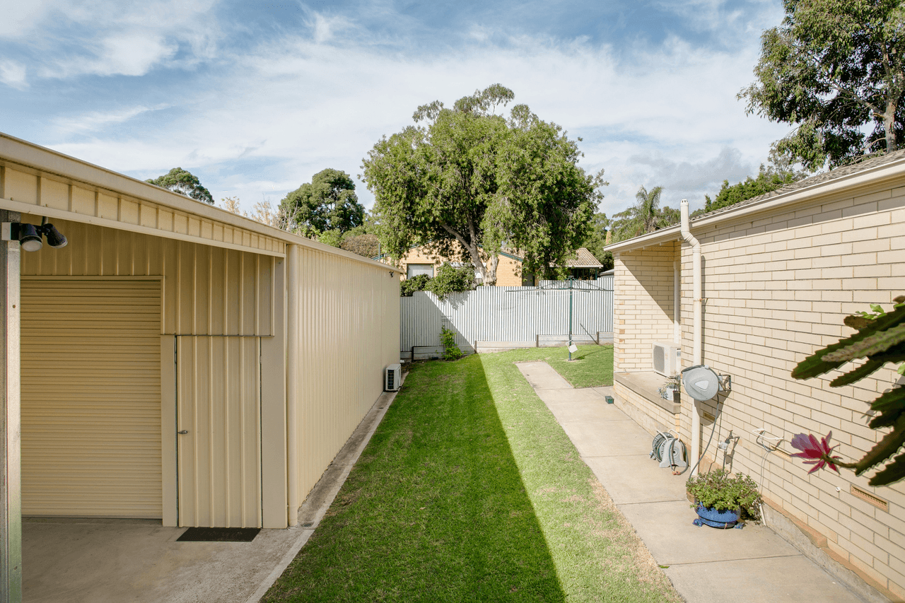 17 Pennant Street, ABERFOYLE PARK, SA 5159