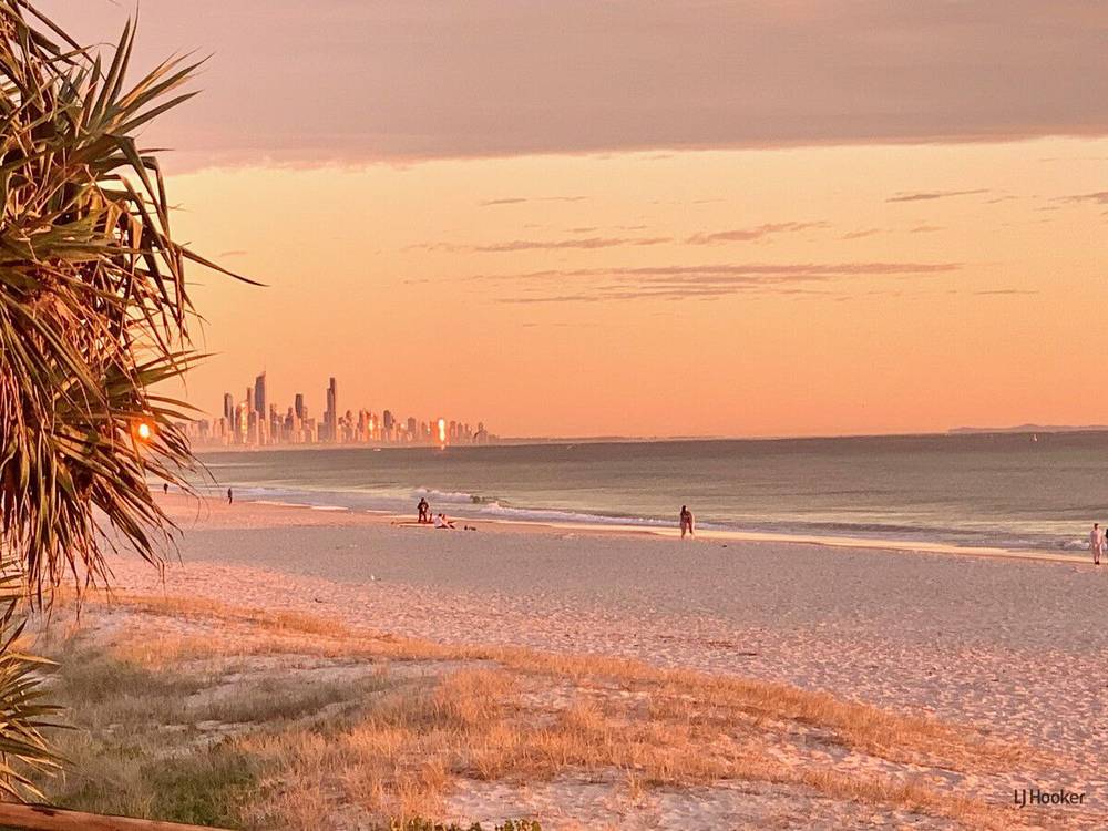 7/1374 Gold Coast Highway, PALM BEACH, QLD 4221