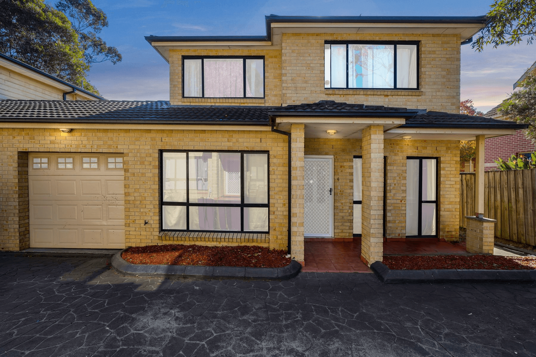 6/15 Hishion Place, Georges Hall, NSW 2198