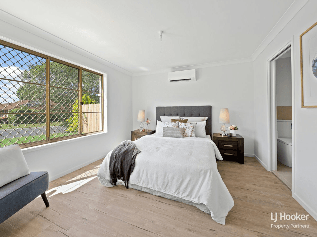 56 Solandra Crescent, CALAMVALE, QLD 4116