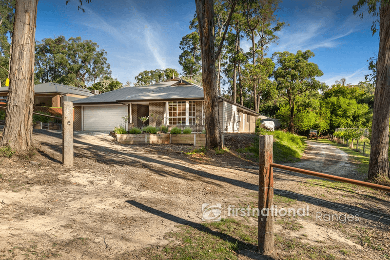 13 Belgrave Avenue, COCKATOO, VIC 3781