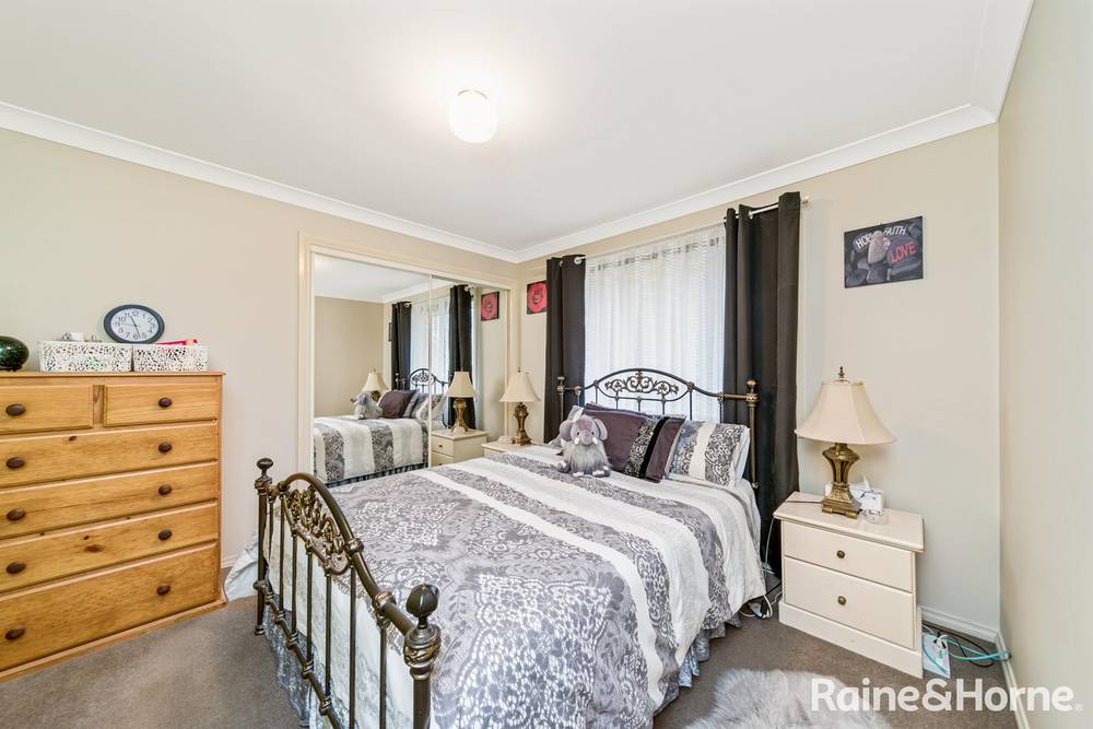 42 Jacqua Avenue, GOULBURN, NSW 2580