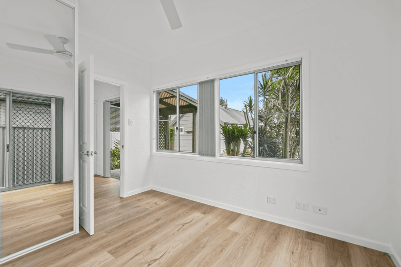 72 Dunalban Avenue, Woy Woy, NSW 2256