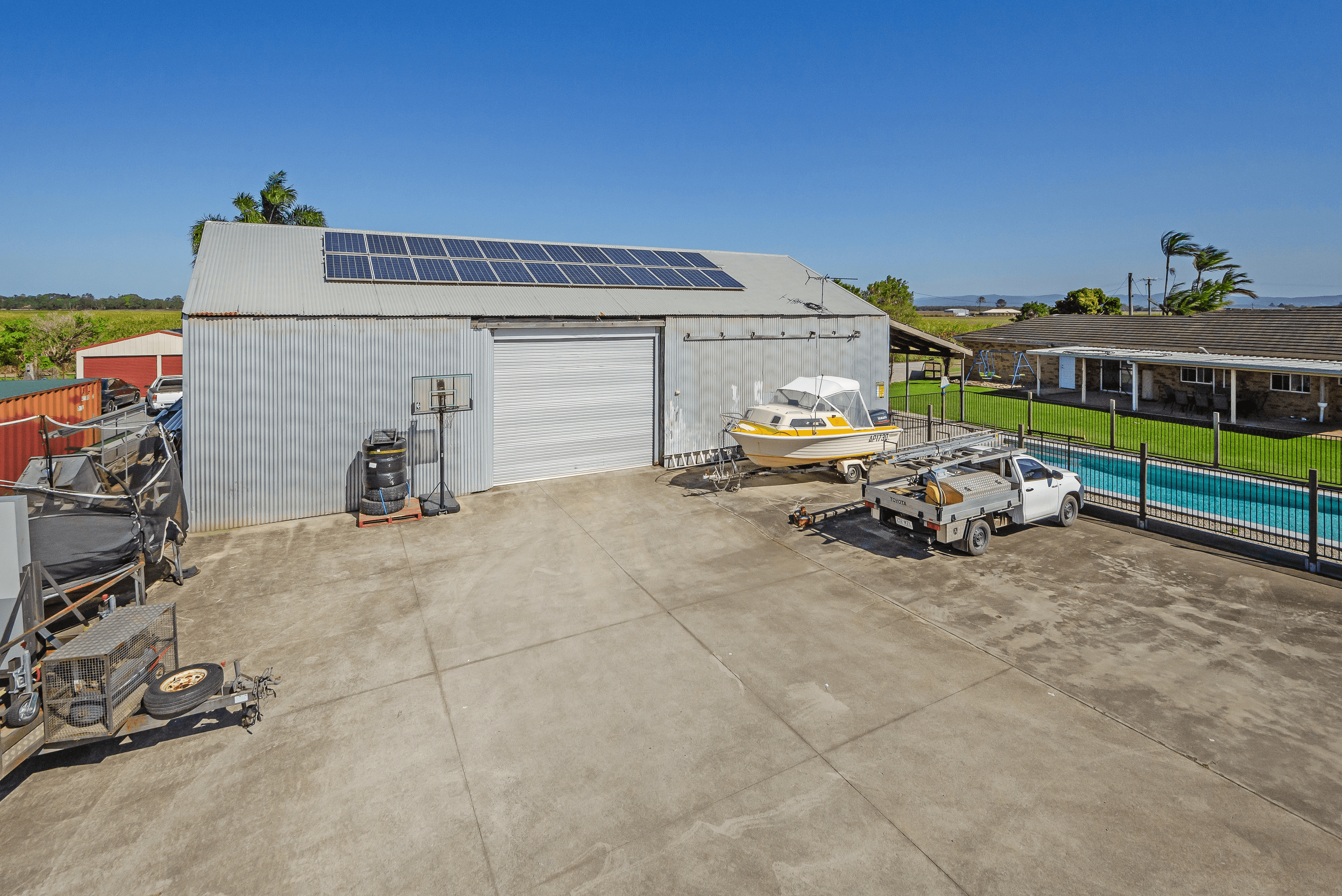 176 School Road, Woongoolba, QLD 4207