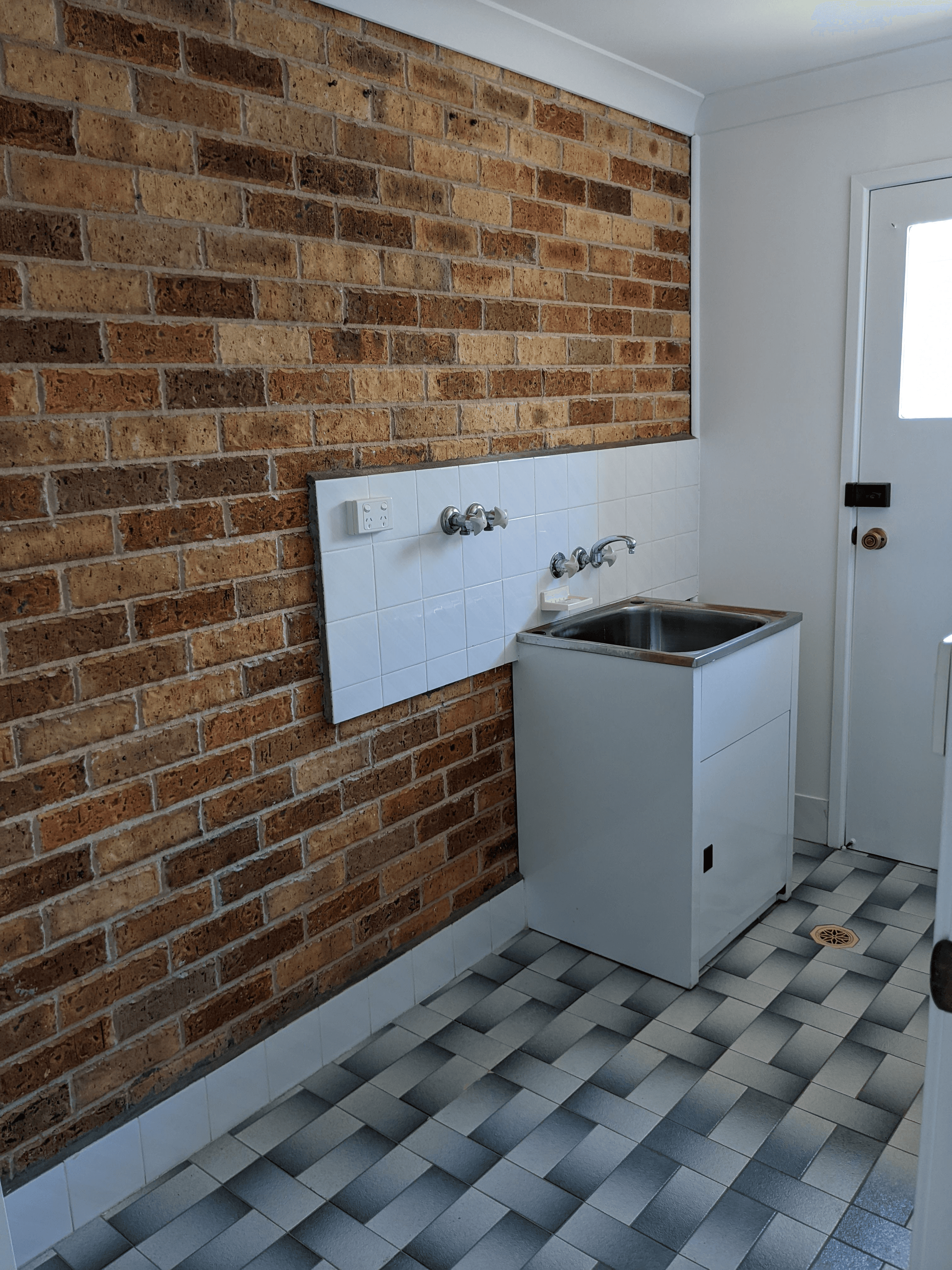 UNIT 1/62 DATE STREET, ADAMSTOWN, NSW 2289