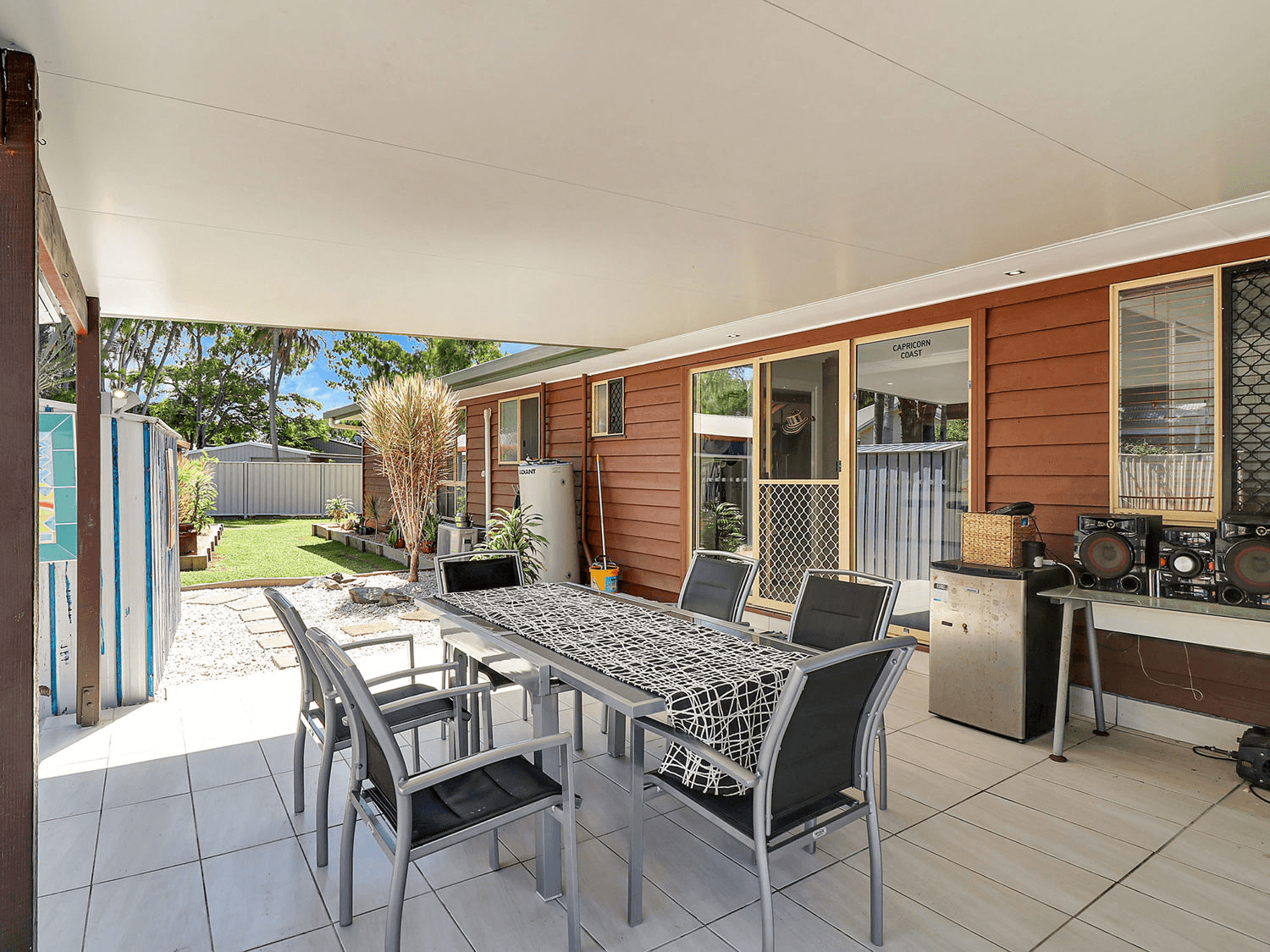 1085 Scenic Highway, KINKA BEACH, QLD 4703