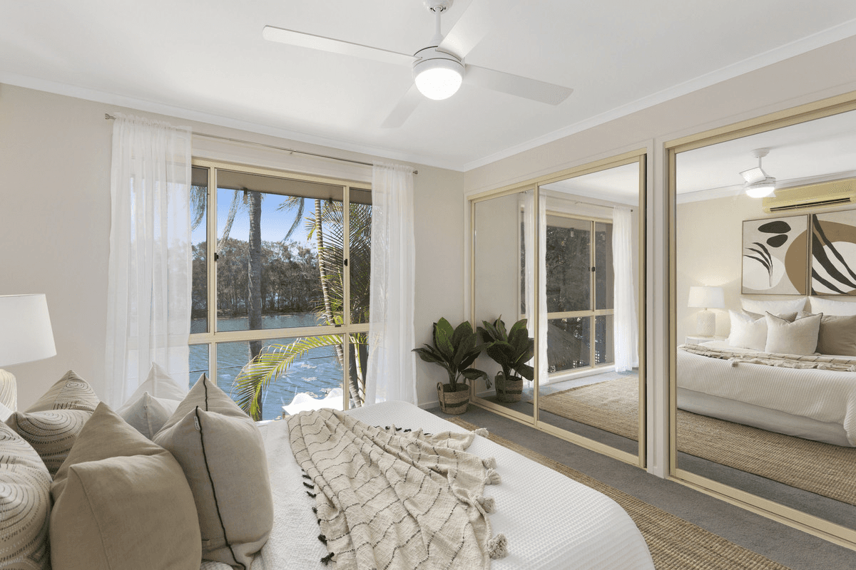 9 Montserrat Court, Clear Island Waters, QLD 4226