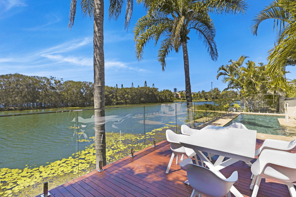 9 Montserrat Court, Clear Island Waters, QLD 4226