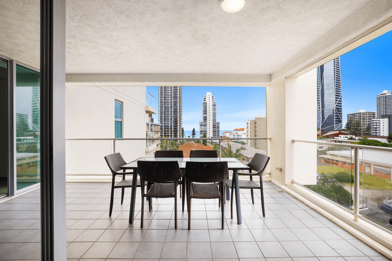 508/18  Fern Street 'Wings Resort', SURFERS PARADISE, QLD 4217