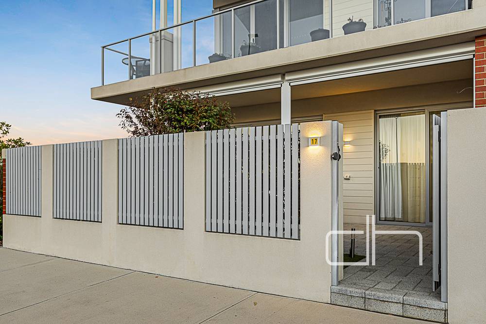17/2 Lahinch Vista, Gnangara, WA 6077