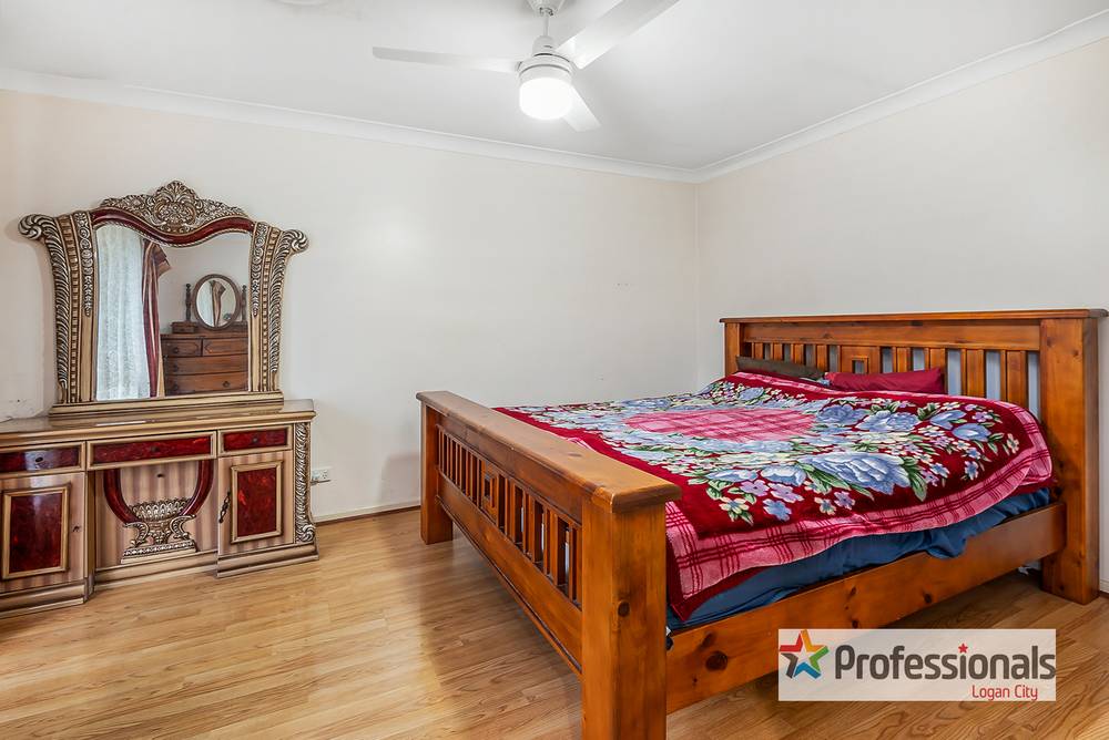 74 Barossa Street, KINGSTON, QLD 4114