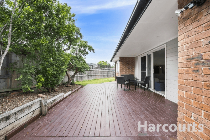 9 Faye Close, BATEAU BAY, NSW 2261