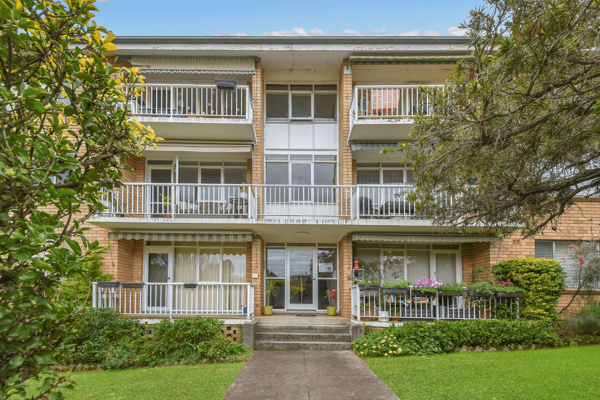 3/143-145 Burns Bay Road, Lane Cove, NSW 2066