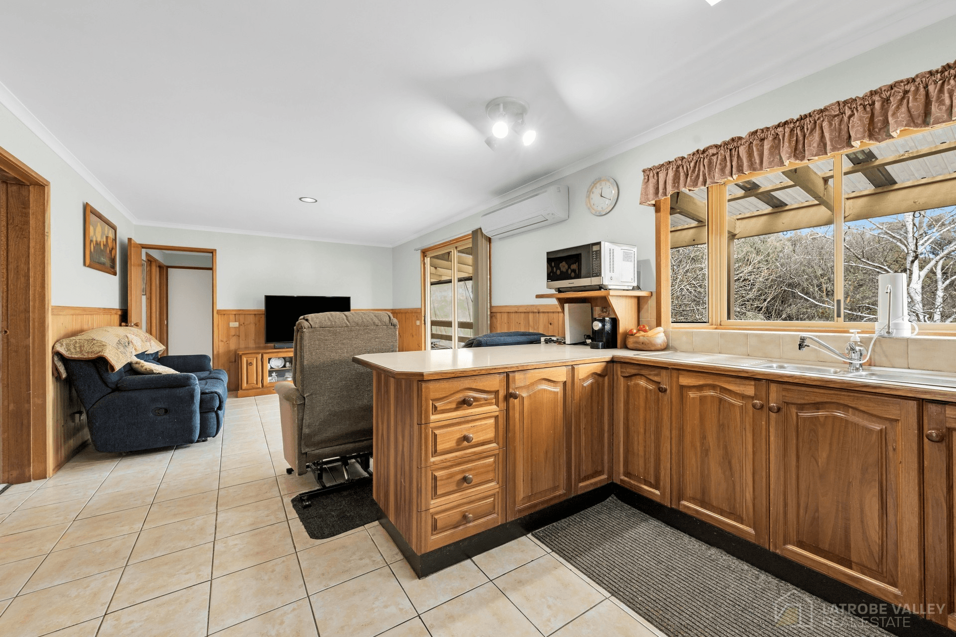 10 Matta Drive, Churchill, VIC 3842