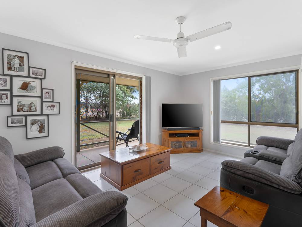 158 Pacific drive, BOORAL, QLD 4655