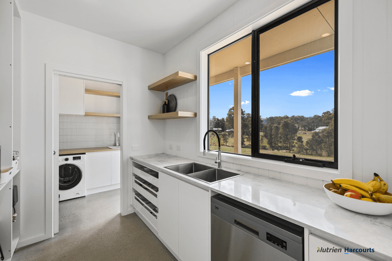 1 Lew Ton Circuit, ALEXANDRA, VIC 3714