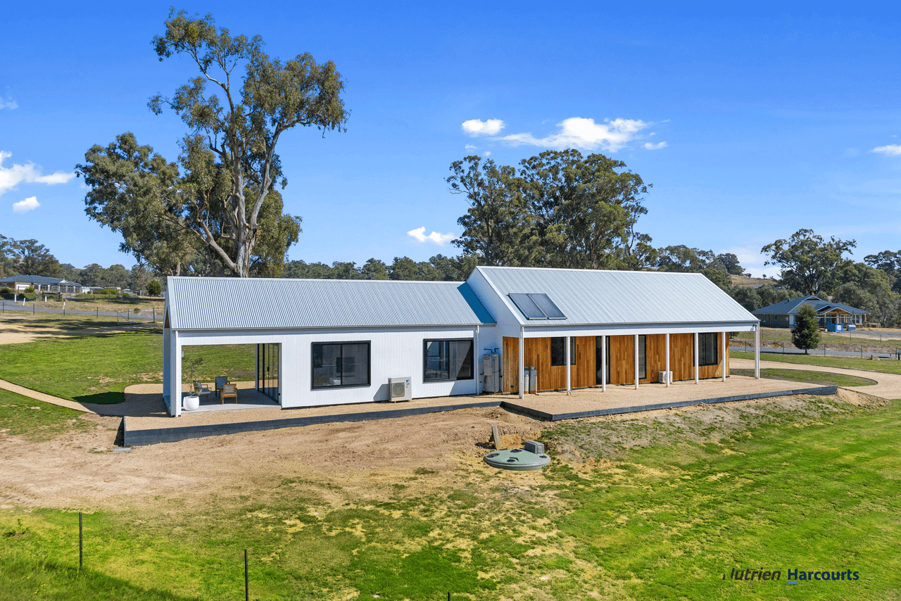 1 Lew Ton Circuit, ALEXANDRA, VIC 3714