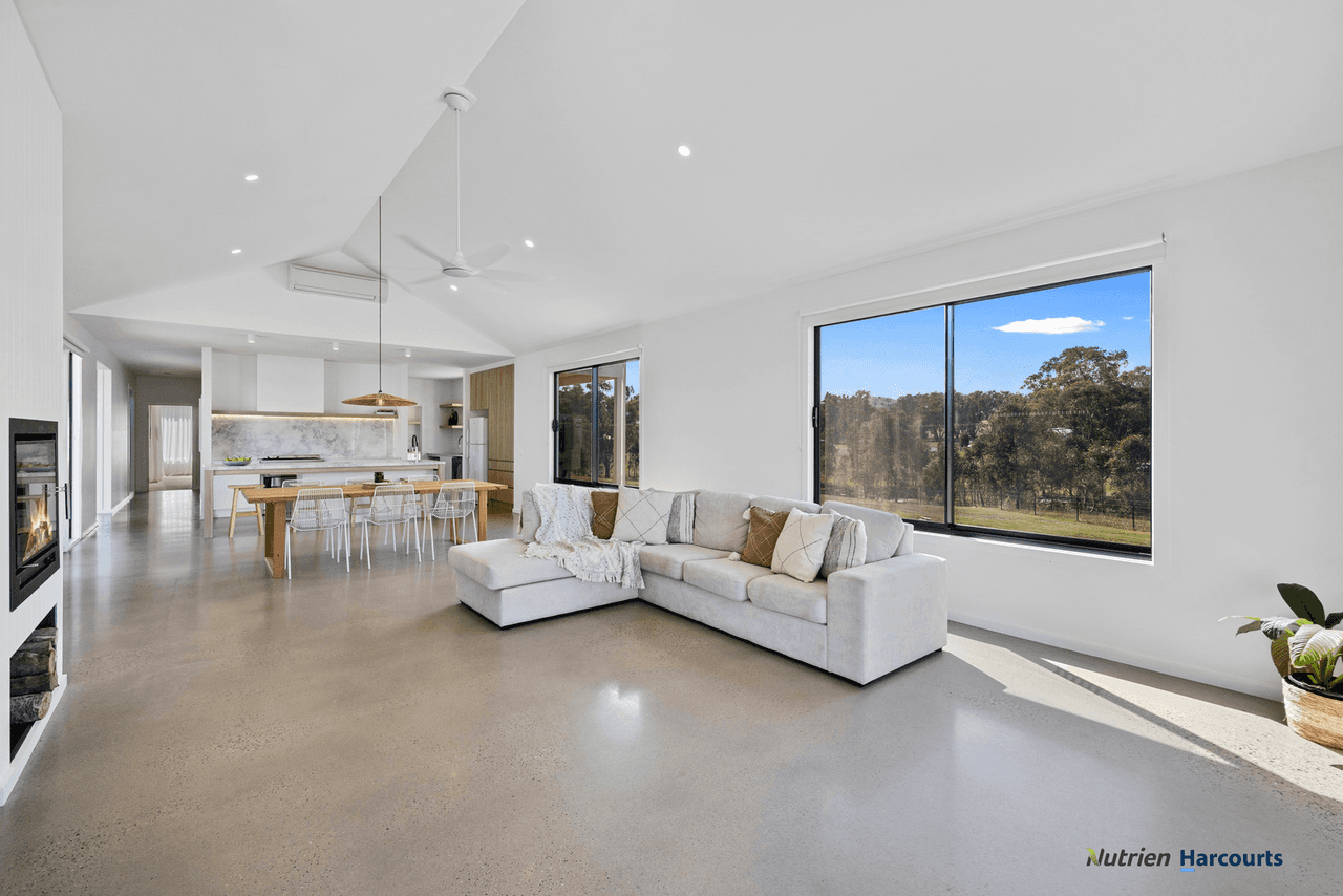 1 Lew Ton Circuit, ALEXANDRA, VIC 3714