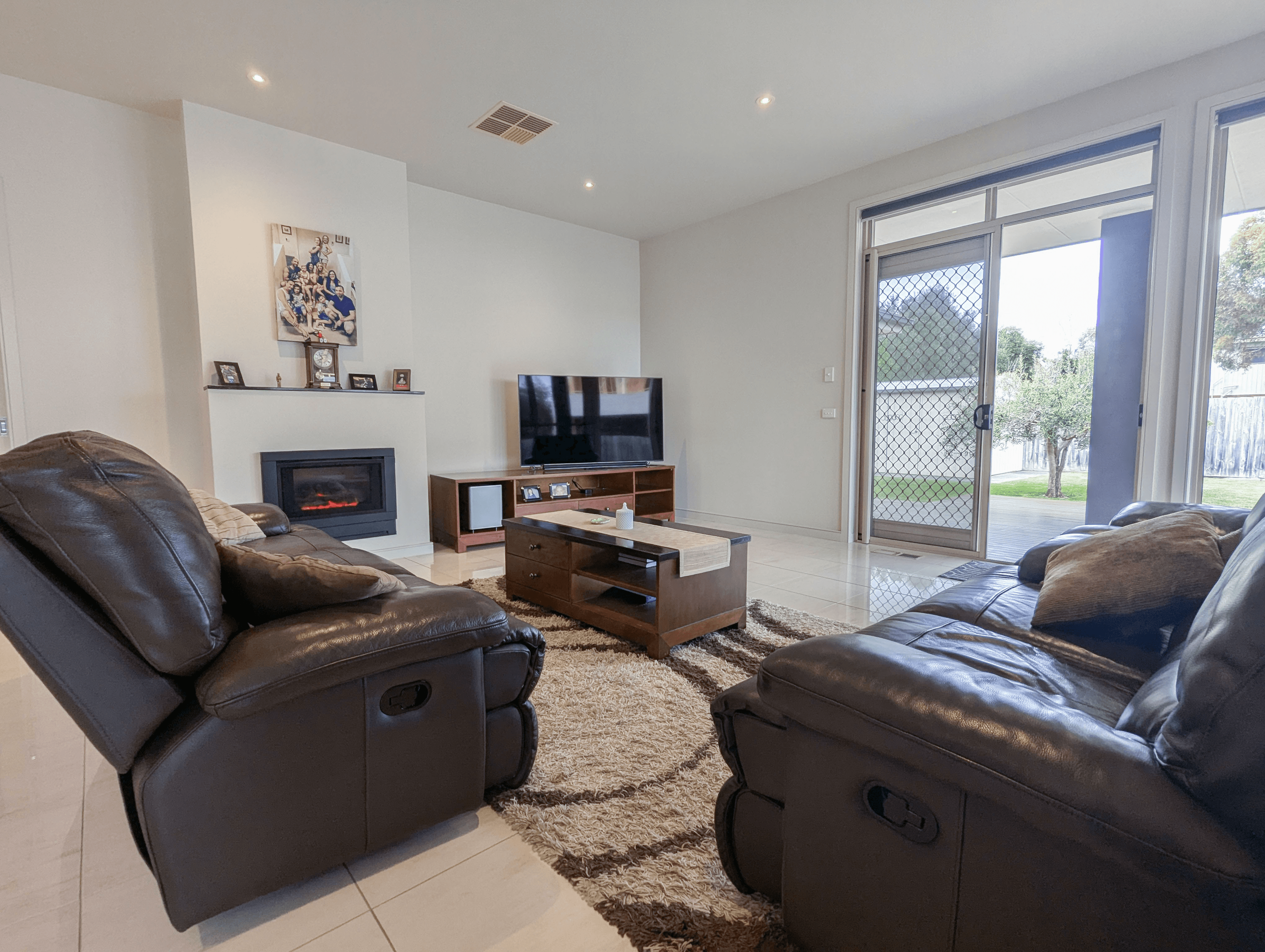 2 Coveside Avenue, Safety Beach, VIC 3936