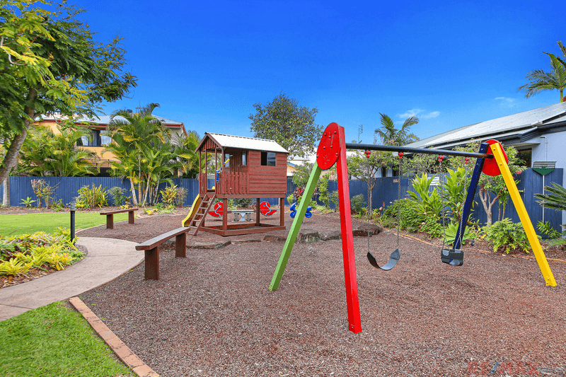 27/9A Browning Boulevard, Battery Hill, QLD 4551