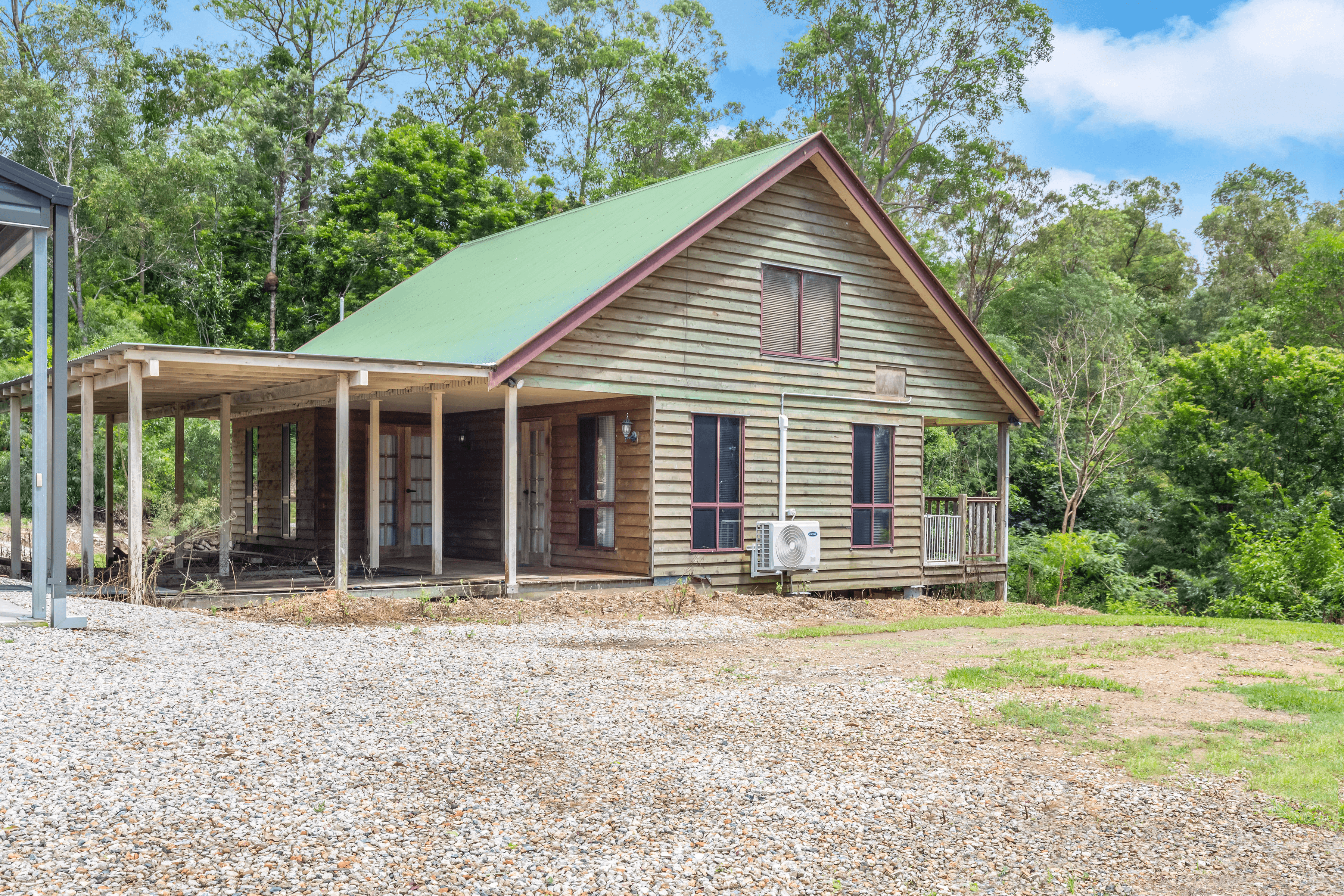 6 Glen Eaton Street, EATONS HILL, QLD 4037