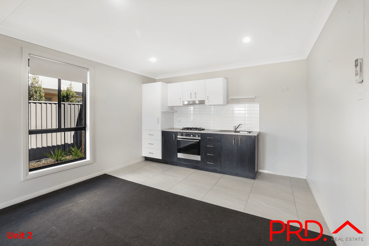 1-2/26 Reginald Drive, KOOTINGAL, NSW 2352