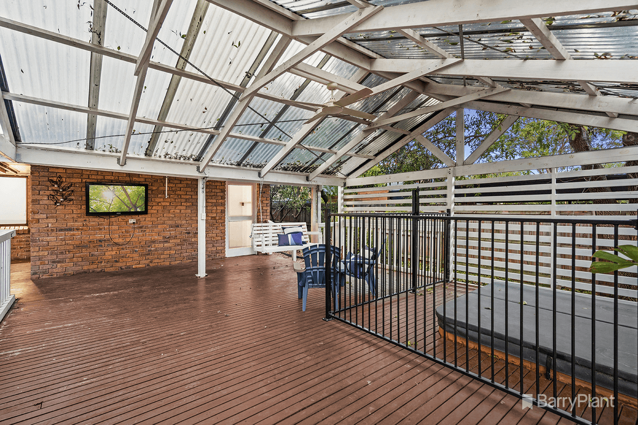 3 Tulong Close, Mooroolbark, VIC 3138