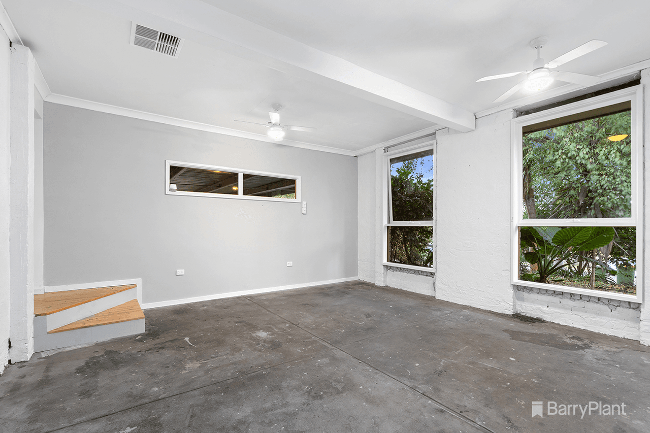 3 Tulong Close, Mooroolbark, VIC 3138